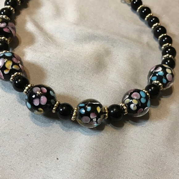 Black Confetti Beads Necklace and Earrings Set - Picture 5 of 5